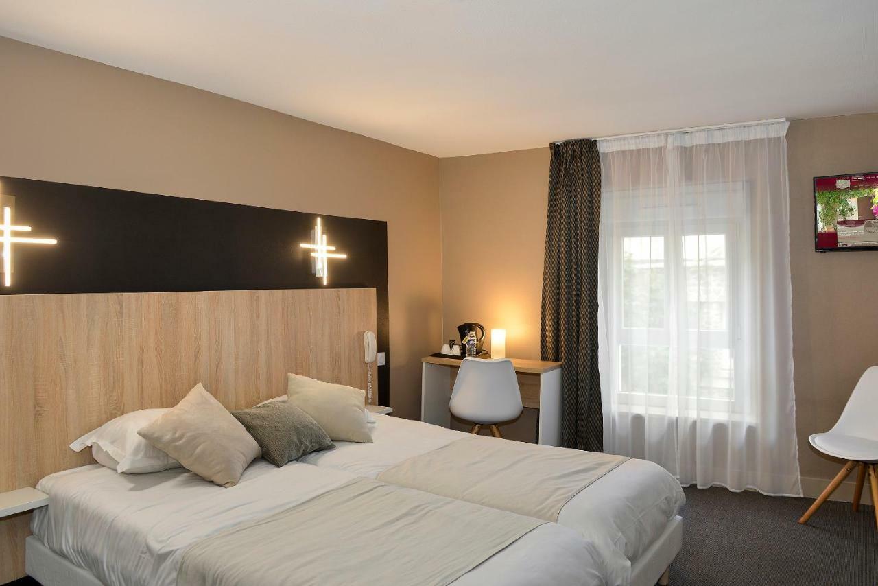 Logis Hotel Spa Restaurant Au Site Normand Clécy Exteriör bild